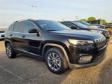 Used 2019 Jeep Cherokee Latitude Plus image 2
