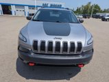 Used 2018 Jeep Cherokee Trailhawk image 2
