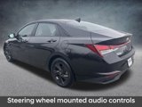Used 2023 Hyundai Elantra SEL image 3
