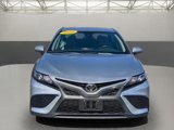 Used 2022 Toyota Camry SE image 3
