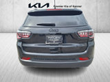 Used 2021 Jeep Compass Latitude image 4