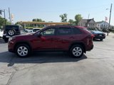 Used 2019 Toyota RAV4 LE image 3