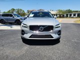 Certified 2022 Volvo XC60 B5 Momentum w/ Protection Package Premier image 2