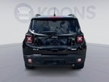 Used 2020 Jeep Renegade Latitude w/ Popular Equipment Group image 5