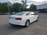 Used 2023 Chevrolet Malibu LS image 2