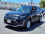 Used 2023 Kia Soul S image 2
