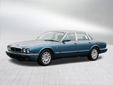 Used 1999 Jaguar XJ8 image 3