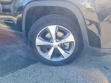 Used 2021 Jeep Cherokee Limited image 2