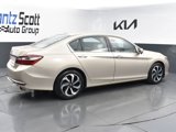 Used 2017 Honda Accord EX-L image 6