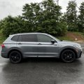 Used 2022 Volkswagen Tiguan SE R-Line image 6