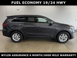 Used 2019 Kia Sorento AWD V6 w/ LX V6 Convenience Package image 2
