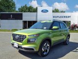 Used 2024 Hyundai Venue SEL image 2