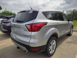 Used 2019 Ford Escape SE image 4