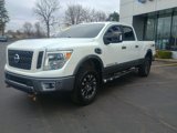 Used 2017 Nissan Titan PRO-4X image 3