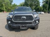 Certified 2019 Toyota Tacoma TRD Off-Road image 2