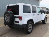 Used 2017 Jeep Wrangler Unlimited Rubicon w/ Connectivity Group image 3