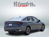 Used 2024 Volkswagen Jetta SEL image 4