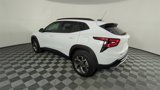 Used 2025 Chevrolet Trax LT w/ Driver Confidence Package image 6