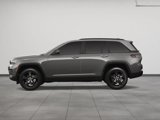 New 2025 Jeep Grand Cherokee Altitude image 3