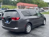 Used 2023 Chrysler Voyager LX image 5