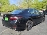 Used 2023 Toyota Camry SE image 3