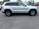 Used 2012 Jeep Grand Cherokee Laredo w/ Laredo E Group image 5