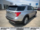 Used 2022 Ford Explorer Limited w/ Equipment Group 301A image 4
