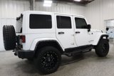 Used 2016 Jeep Wrangler Unlimited Rubicon image 3