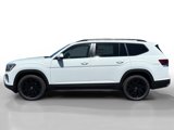 New 2025 Volkswagen Atlas SE image 2
