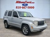 Used 2012 Jeep Liberty Limited w/ Tire & Wheel Group image 2