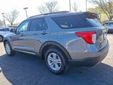 Used 2022 Ford Explorer XLT w/ Equipment Group 202A image 4