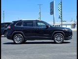 Used 2021 Jeep Cherokee Latitude Lux image 2