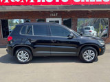 Used 2016 Volkswagen Tiguan S image 2