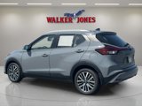 Used 2024 Nissan Kicks SV image 5