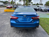 Used 2020 Toyota Camry XLE image 6