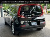 Used 2022 Kia Soul LX image 5