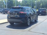 Used 2023 Nissan Rogue SV image 3