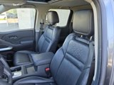 Used 2022 Nissan Frontier SV image 6