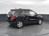 Used 2020 Chevrolet Trax LT w/ LT Convenience Package image 3