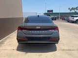 Used 2024 Hyundai Elantra SEL image 3