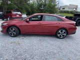 Used 2023 Hyundai Elantra SEL w/ Convenience Package image 2