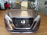 Used 2023 Nissan Kicks SV image 2