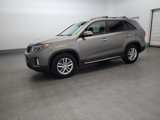 Used 2015 Kia Sorento LX image 2