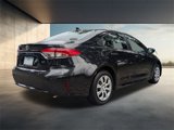 Used 2022 Toyota Corolla LE image 4