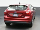Used 2013 Ford Focus SE w/ SE Winter Pkg image 5