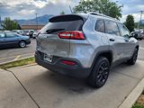 Used 2016 Jeep Cherokee Latitude image 5