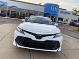 Used 2020 Toyota Camry LE image 3
