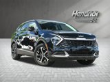 Used 2024 Kia Sportage EX image 2