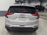 Used 2020 GMC Terrain SLT image 4