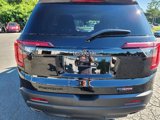 Used 2023 GMC Acadia SLE w/ Driver Convenience Package image 2